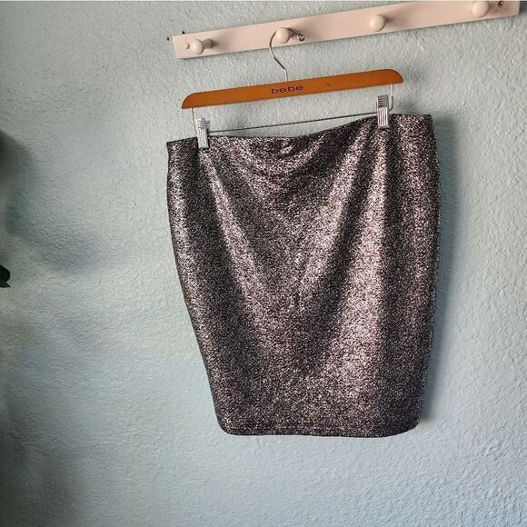 Torrid skirt sparkle night mini  - Picture 4 of 12